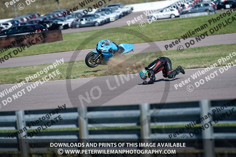 Rockingham no limits trackday;enduro digital images;event digital images;eventdigitalimages;no limits trackdays;peter wileman photography;racing digital images;rockingham raceway northamptonshire;rockingham trackday photographs;trackday digital images;trackday photos